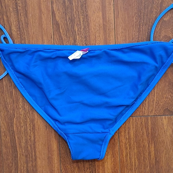 OP Bikini Set - Picture 6 of 9